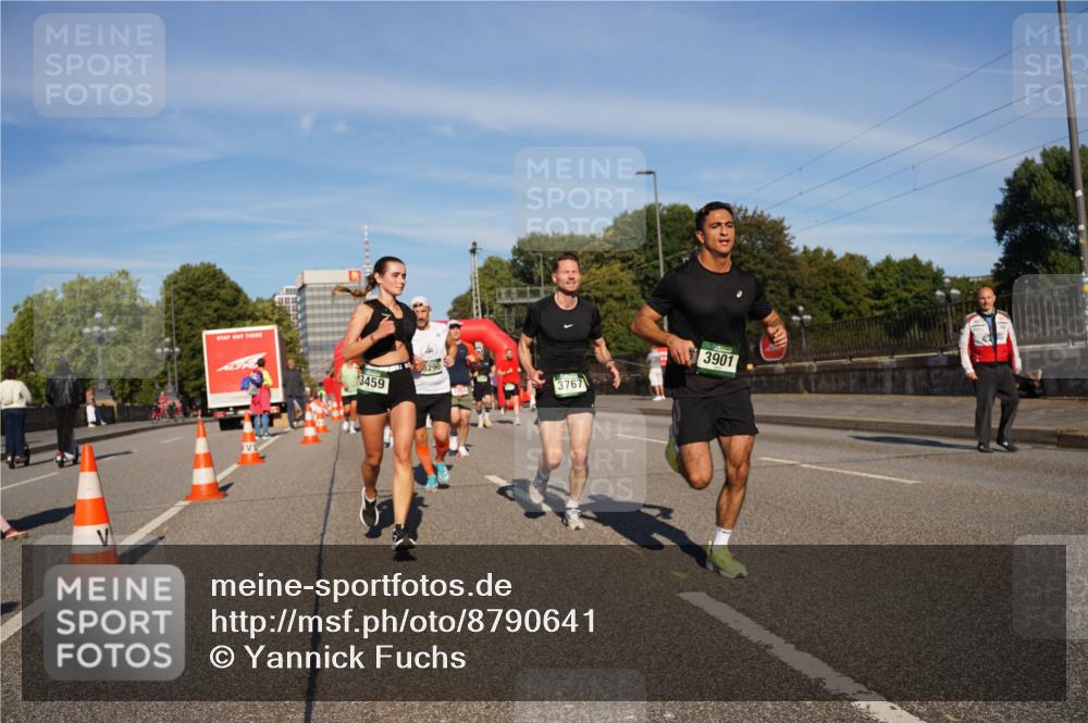 07.09.2025 - BARMER Alsterlauf Yannick Fuchs http://msf.ph/oto/8790641 07.09.2025 09:41:09 Laufen 3459, 3767, 3901 meine-sportfotos.de