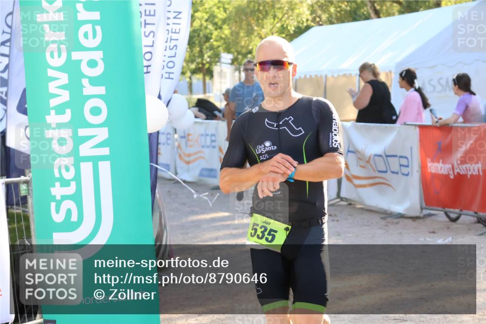07.09.2025 - 19. Norderstedt Triathlon Zöllner http://msf.ph/oto/8790646 07.09.2025 16:28:11 Ziel 535 meine-sportfotos.de