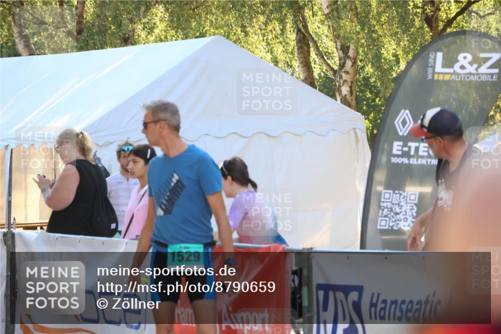07.09.2025 - 19. Norderstedt Triathlon Zöllner http://msf.ph/oto/8790659 07.09.2025 16:28:16 Ziel 535 meine-sportfotos.de