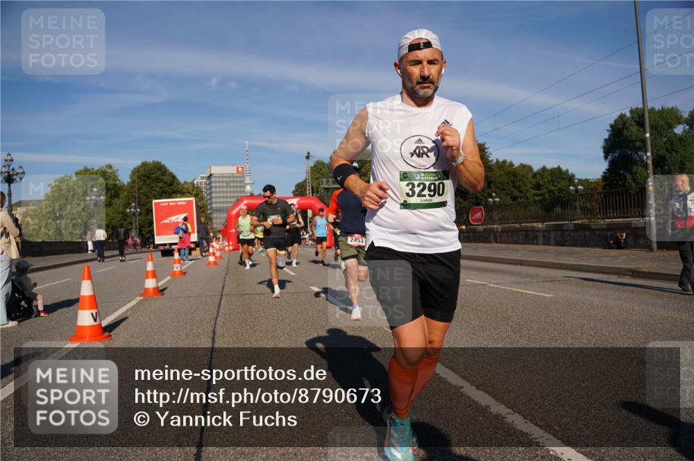 07.09.2025 - BARMER Alsterlauf Yannick Fuchs http://msf.ph/oto/8790673 07.09.2025 09:41:10 Laufen 2453, 36, 3290 meine-sportfotos.de