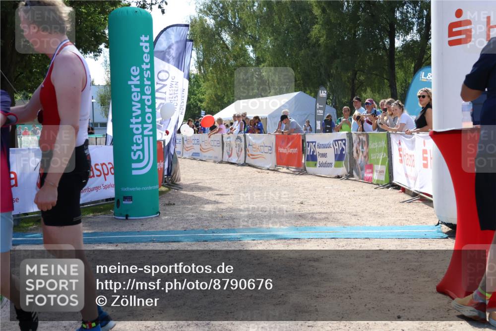 07.09.2025 - 19. Norderstedt Triathlon Zöllner http://msf.ph/oto/8790676 07.09.2025 14:03:07 Ziel 804 meine-sportfotos.de