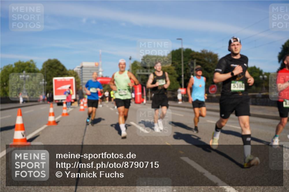 07.09.2025 - BARMER Alsterlauf Yannick Fuchs http://msf.ph/oto/8790715 07.09.2025 09:41:13 Laufen 5380 meine-sportfotos.de