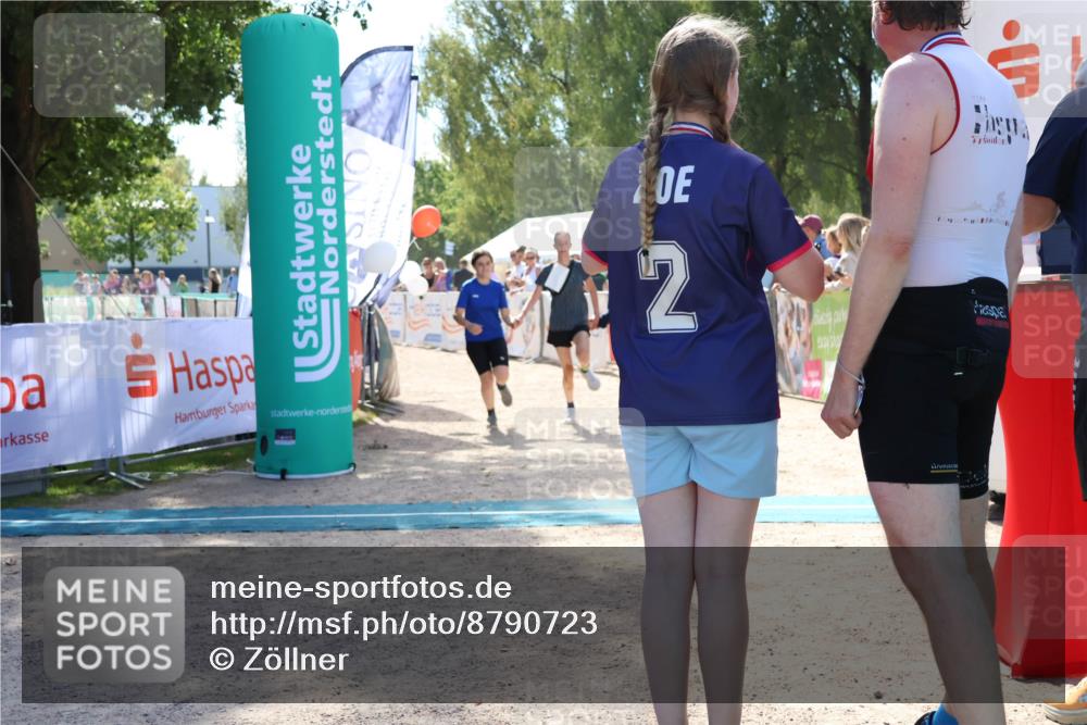 07.09.2025 - 19. Norderstedt Triathlon Zöllner http://msf.ph/oto/8790723 07.09.2025 14:04:26 Ziel 359 meine-sportfotos.de