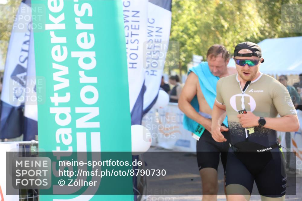 07.09.2025 - 19. Norderstedt Triathlon Zöllner http://msf.ph/oto/8790730 07.09.2025 16:28:26 Ziel 515, 1488, 1529, 1534 meine-sportfotos.de