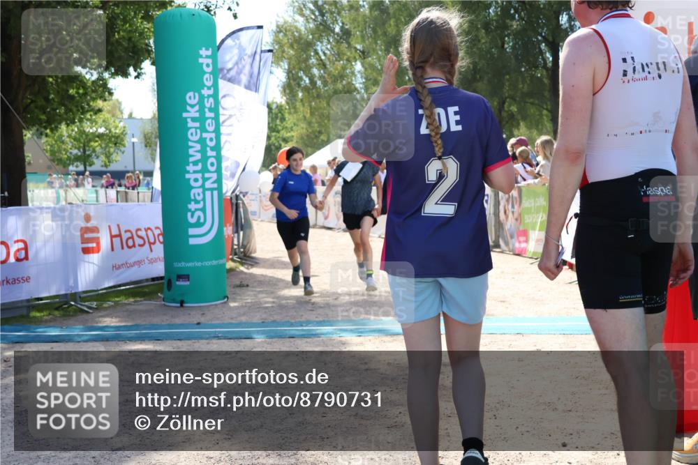 07.09.2025 - 19. Norderstedt Triathlon Zöllner http://msf.ph/oto/8790731 07.09.2025 14:04:27 Ziel 359 meine-sportfotos.de