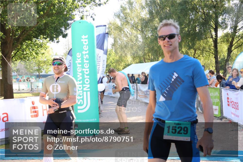 07.09.2025 - 19. Norderstedt Triathlon Zöllner http://msf.ph/oto/8790751 07.09.2025 16:28:27 Ziel 487, 515, 1488, 1529, 1534 meine-sportfotos.de