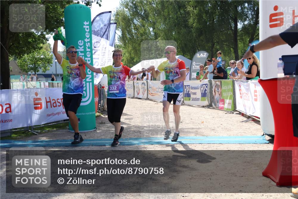 07.09.2025 - 19. Norderstedt Triathlon Zöllner http://msf.ph/oto/8790758 07.09.2025 14:05:32 Ziel 332 meine-sportfotos.de
