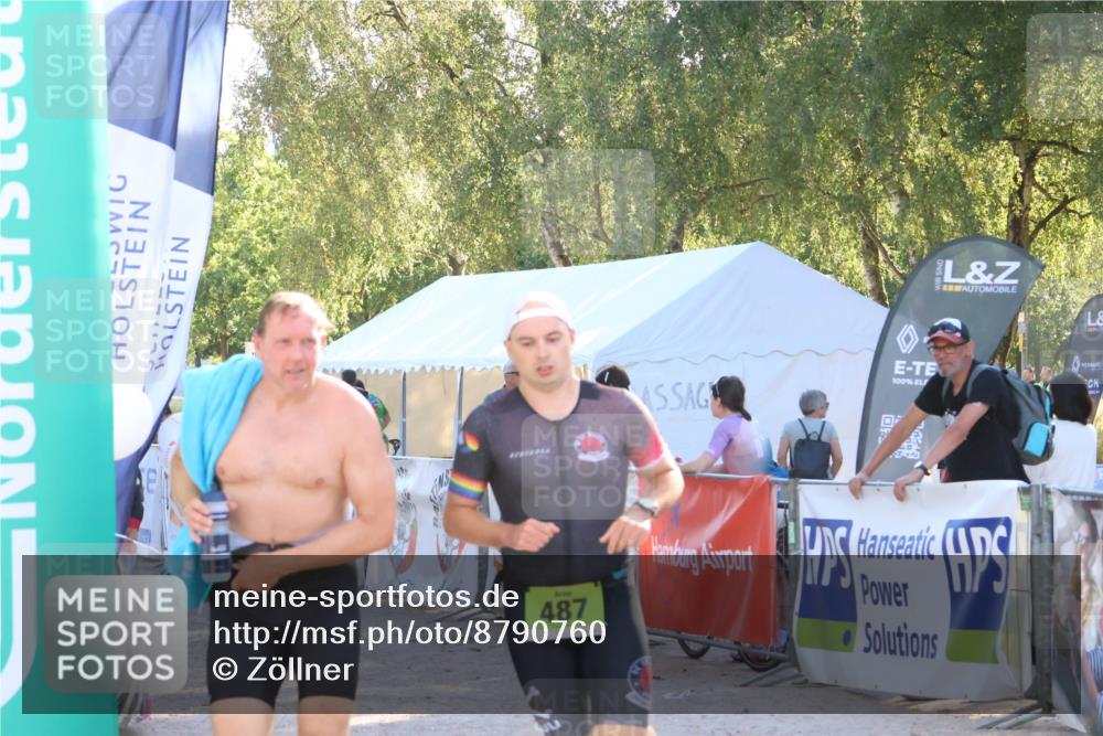 07.09.2025 - 19. Norderstedt Triathlon Zöllner http://msf.ph/oto/8790760 07.09.2025 16:28:30 Ziel 487, 515, 1488, 1529, 1534 meine-sportfotos.de