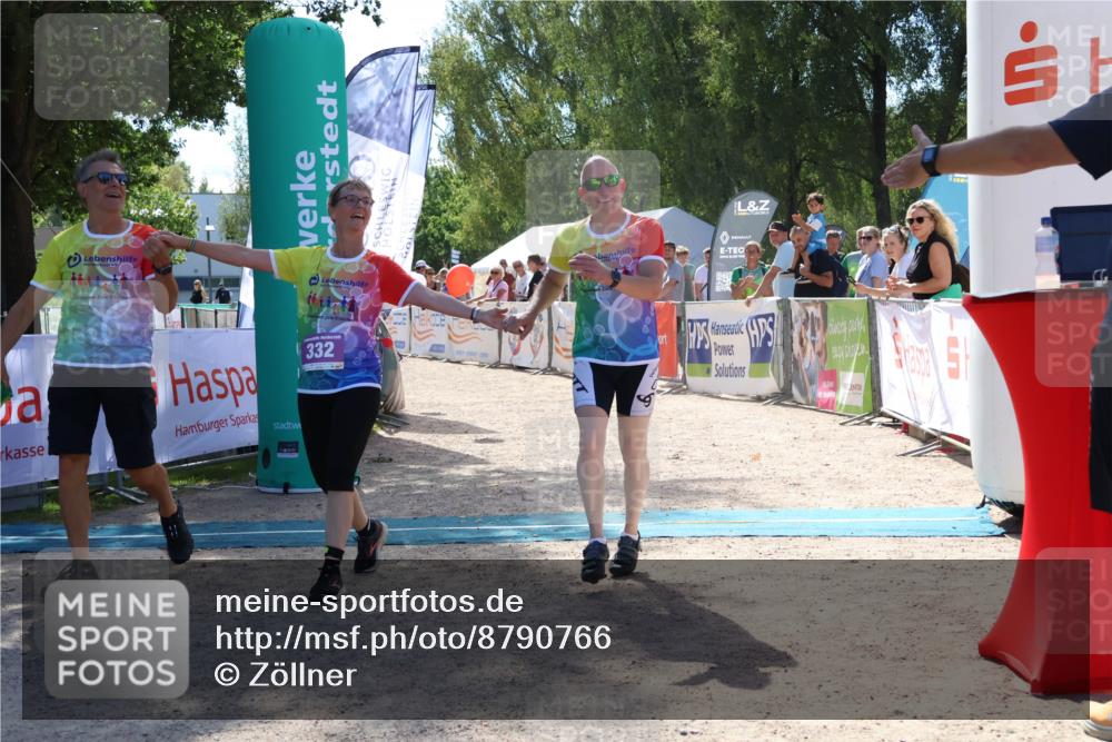 07.09.2025 - 19. Norderstedt Triathlon Zöllner http://msf.ph/oto/8790766 07.09.2025 14:05:33 Ziel 332 meine-sportfotos.de