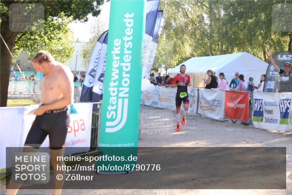 07.09.2025 - 19. Norderstedt Triathlon Zöllner http://msf.ph/oto/8790776 07.09.2025 16:28:32 Ziel 487, 507, 515, 1534 meine-sportfotos.de