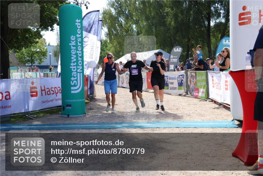 07.09.2025 - 19. Norderstedt Triathlon Zöllner http://msf.ph/oto/8790779 07.09.2025 14:06:27 Ziel 355 meine-sportfotos.de