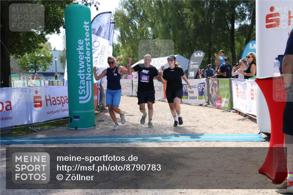 07.09.2025 - 19. Norderstedt Triathlon Zöllner http://msf.ph/oto/8790783 07.09.2025 14:06:28 Ziel 355 meine-sportfotos.de