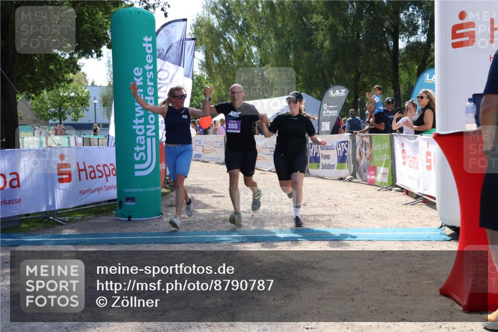 07.09.2025 - 19. Norderstedt Triathlon Zöllner http://msf.ph/oto/8790787 07.09.2025 14:06:28 Ziel 355 meine-sportfotos.de