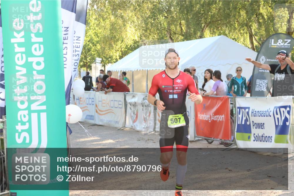 07.09.2025 - 19. Norderstedt Triathlon Zöllner http://msf.ph/oto/8790796 07.09.2025 16:28:34 Ziel 487, 507, 1534 meine-sportfotos.de