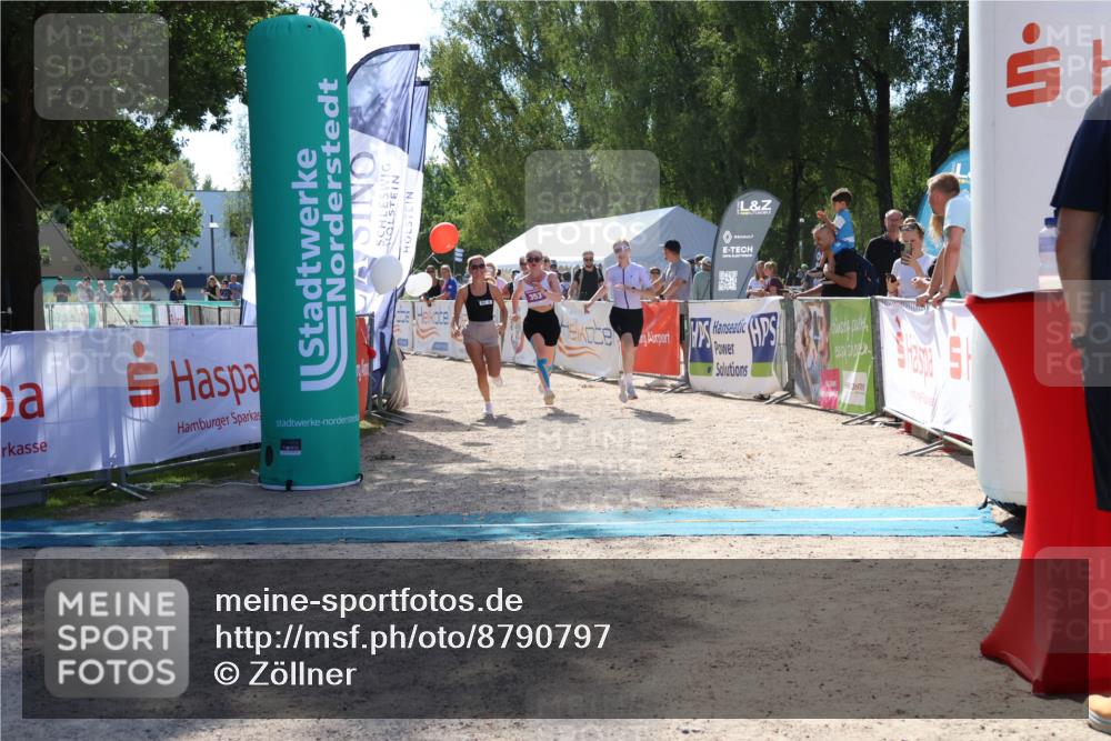 07.09.2025 - 19. Norderstedt Triathlon Zöllner http://msf.ph/oto/8790797 07.09.2025 14:06:38 Ziel 353 meine-sportfotos.de