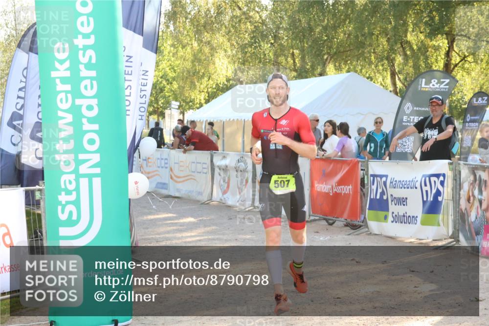 07.09.2025 - 19. Norderstedt Triathlon Zöllner http://msf.ph/oto/8790798 07.09.2025 16:28:34 Ziel 487, 507, 1534 meine-sportfotos.de