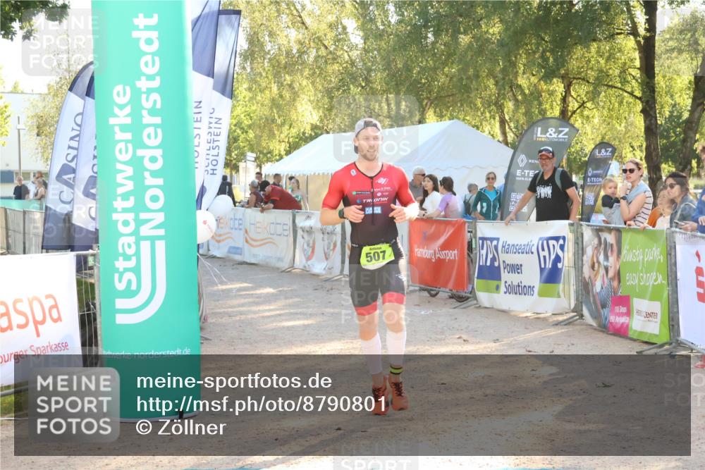 07.09.2025 - 19. Norderstedt Triathlon Zöllner http://msf.ph/oto/8790801 07.09.2025 16:28:35 Ziel 487, 507, 1534 meine-sportfotos.de