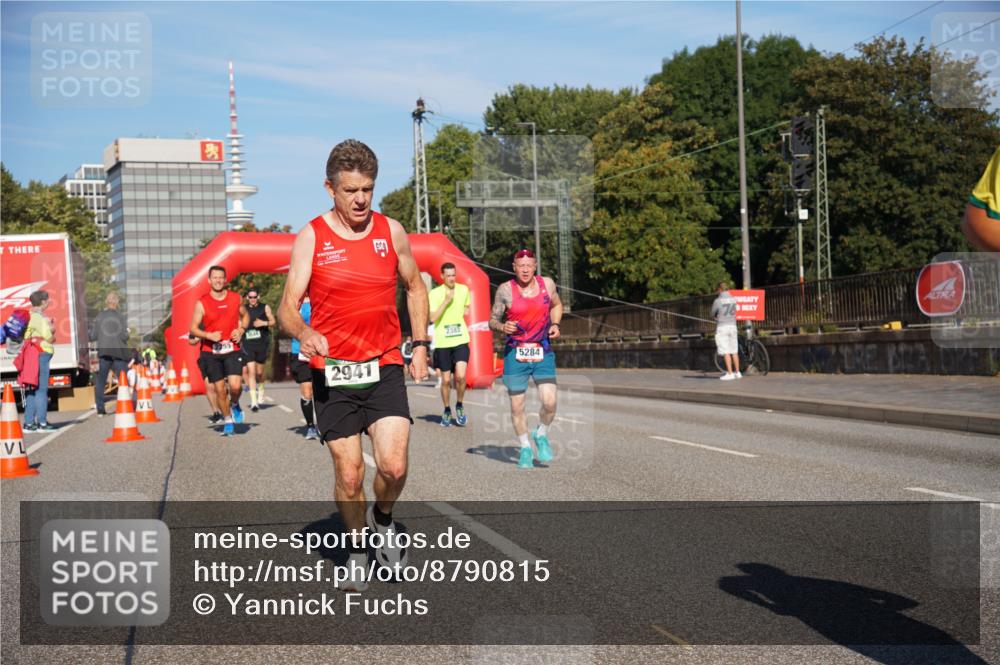 07.09.2025 - BARMER Alsterlauf Yannick Fuchs http://msf.ph/oto/8790815 07.09.2025 09:41:18 Laufen 2941, 2381, 5284 meine-sportfotos.de