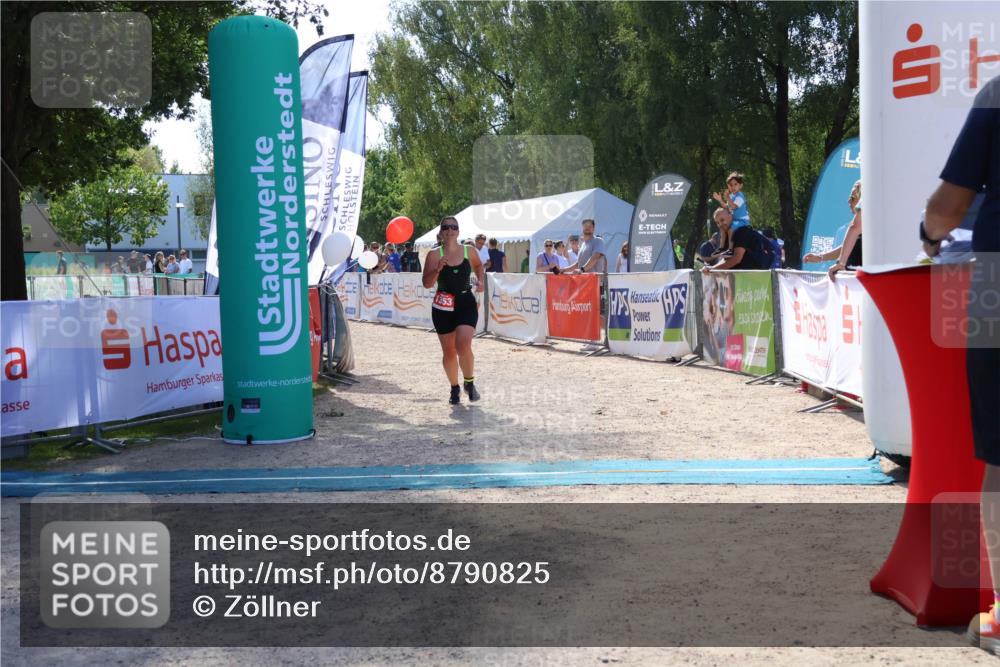 07.09.2025 - 19. Norderstedt Triathlon Zöllner http://msf.ph/oto/8790825 07.09.2025 14:08:42 Ziel 1353 meine-sportfotos.de