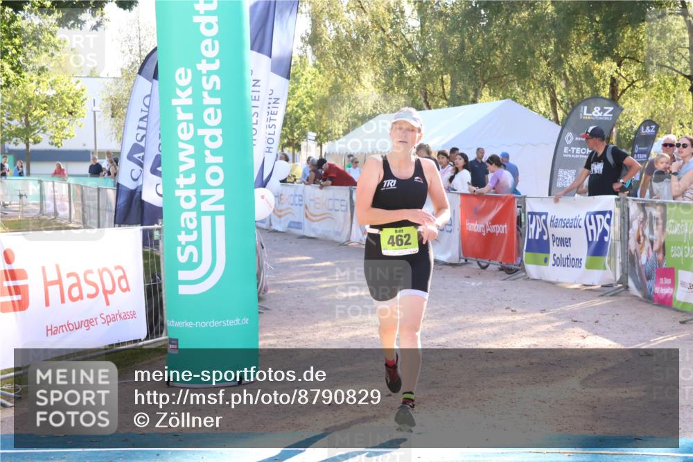 07.09.2025 - 19. Norderstedt Triathlon Zöllner http://msf.ph/oto/8790829 07.09.2025 16:28:45 Ziel 462 meine-sportfotos.de