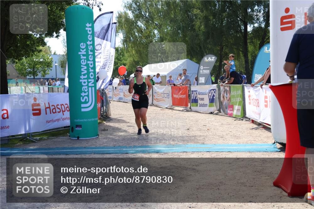 07.09.2025 - 19. Norderstedt Triathlon Zöllner http://msf.ph/oto/8790830 07.09.2025 14:08:43 Ziel 1353 meine-sportfotos.de