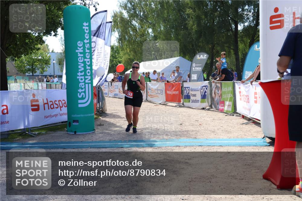 07.09.2025 - 19. Norderstedt Triathlon Zöllner http://msf.ph/oto/8790834 07.09.2025 14:08:44 Ziel 1353 meine-sportfotos.de