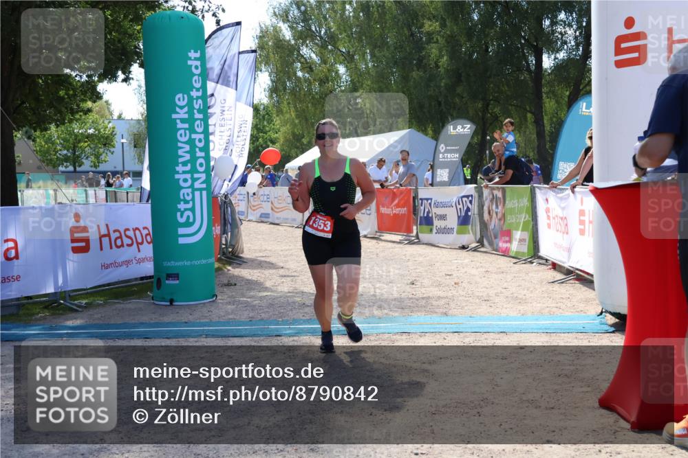 07.09.2025 - 19. Norderstedt Triathlon Zöllner http://msf.ph/oto/8790842 07.09.2025 14:08:45 Ziel 1353 meine-sportfotos.de