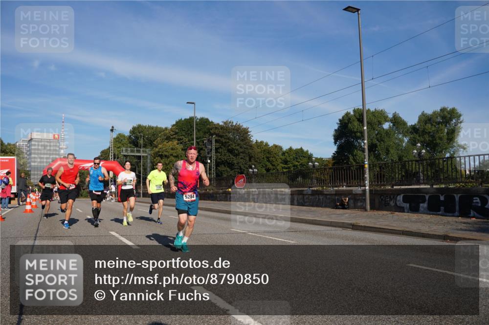 07.09.2025 - BARMER Alsterlauf Yannick Fuchs http://msf.ph/oto/8790850 07.09.2025 09:41:20 Laufen 350, 330, 2383, 5284 meine-sportfotos.de