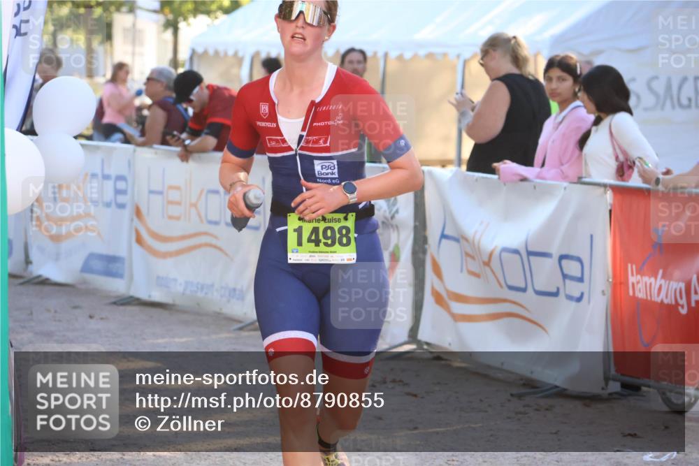 07.09.2025 - 19. Norderstedt Triathlon Zöllner http://msf.ph/oto/8790855 07.09.2025 16:29:06 Ziel 1498 meine-sportfotos.de