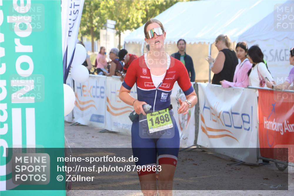 07.09.2025 - 19. Norderstedt Triathlon Zöllner http://msf.ph/oto/8790863 07.09.2025 16:29:07 Ziel 1498 meine-sportfotos.de