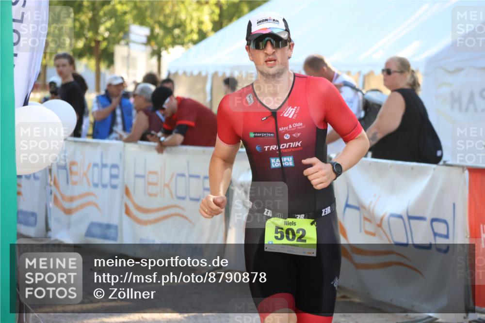 07.09.2025 - 19. Norderstedt Triathlon Zöllner http://msf.ph/oto/8790878 07.09.2025 16:29:31 Ziel 502 meine-sportfotos.de