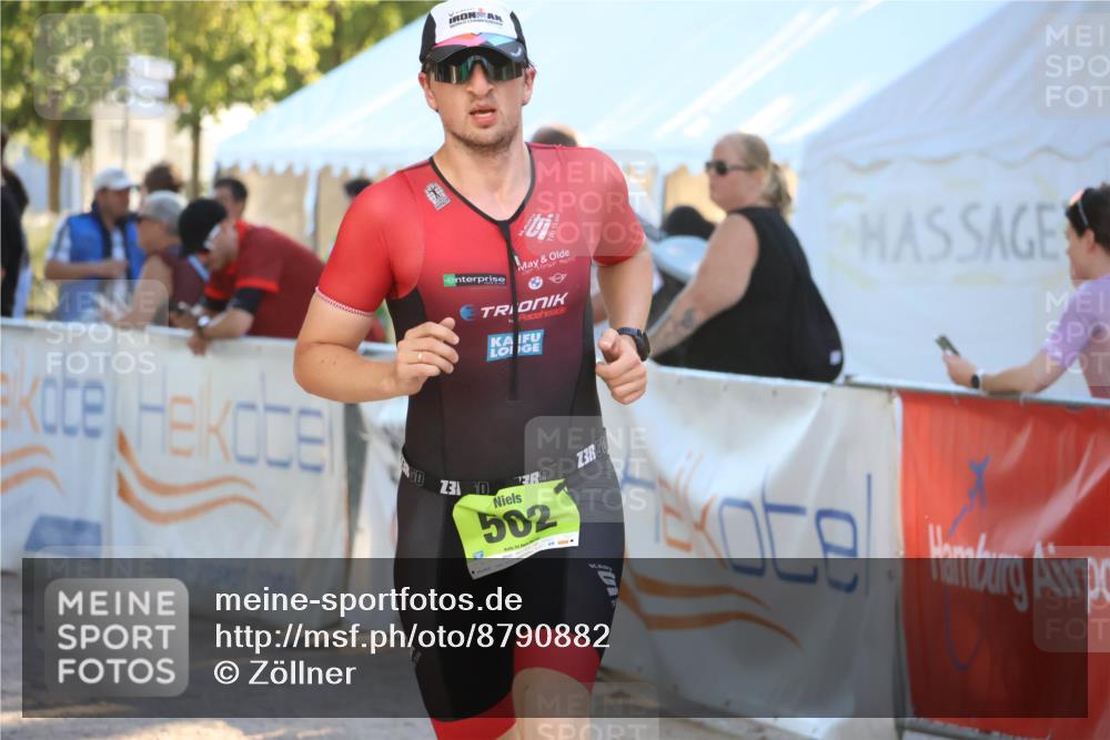07.09.2025 - 19. Norderstedt Triathlon Zöllner http://msf.ph/oto/8790882 07.09.2025 16:29:31 Ziel 502 meine-sportfotos.de