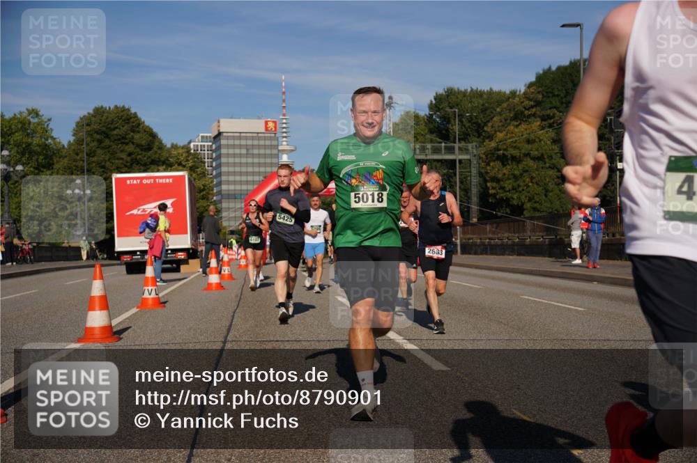 07.09.2025 - BARMER Alsterlauf Yannick Fuchs http://msf.ph/oto/8790901 07.09.2025 09:43:23 Laufen 6107, 5425, 5018, 2683, 4 meine-sportfotos.de