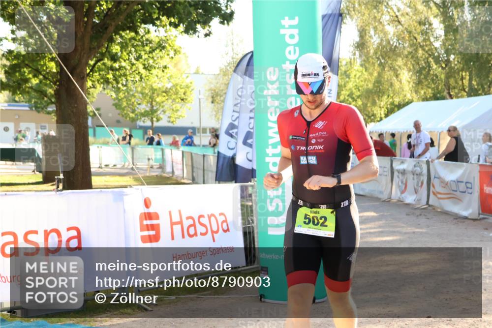 07.09.2025 - 19. Norderstedt Triathlon Zöllner http://msf.ph/oto/8790903 07.09.2025 16:29:33 Ziel 502 meine-sportfotos.de