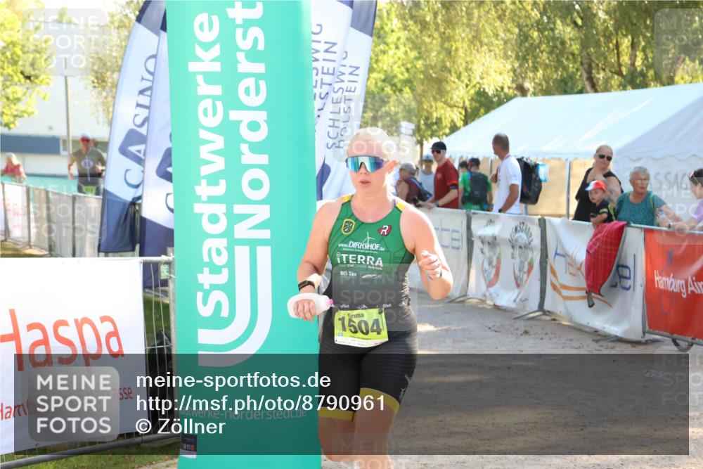 07.09.2025 - 19. Norderstedt Triathlon Zöllner http://msf.ph/oto/8790961 07.09.2025 16:30:08 Ziel 1504 meine-sportfotos.de
