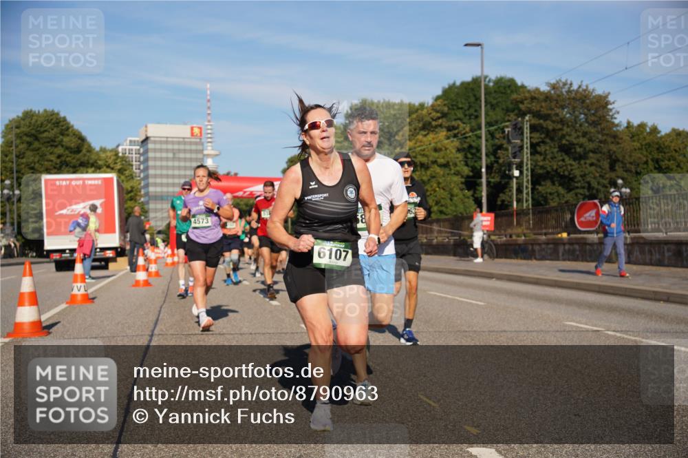07.09.2025 - BARMER Alsterlauf Yannick Fuchs http://msf.ph/oto/8790963 07.09.2025 09:43:26 Laufen 4573, 6107 meine-sportfotos.de