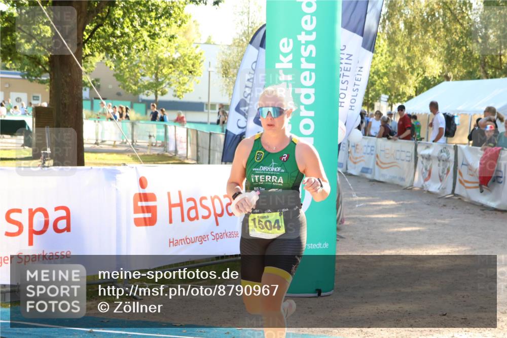 07.09.2025 - 19. Norderstedt Triathlon Zöllner http://msf.ph/oto/8790967 07.09.2025 16:30:09 Ziel 1504 meine-sportfotos.de