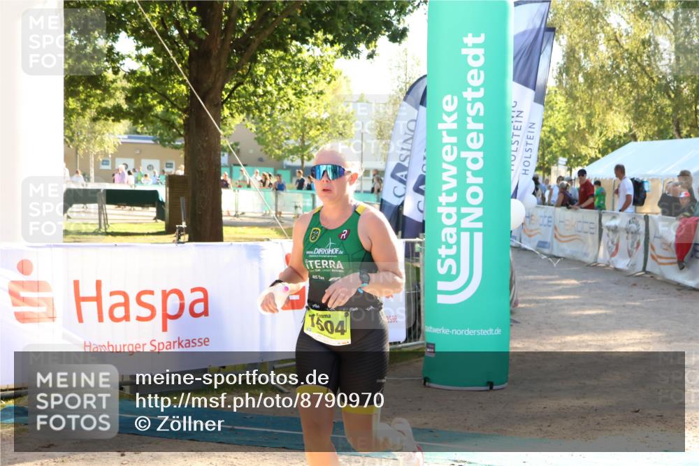 07.09.2025 - 19. Norderstedt Triathlon Zöllner http://msf.ph/oto/8790970 07.09.2025 16:30:09 Ziel 1504 meine-sportfotos.de
