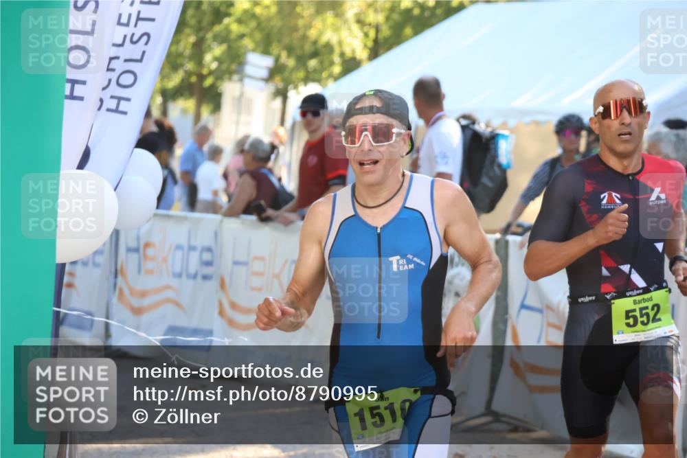 07.09.2025 - 19. Norderstedt Triathlon Zöllner http://msf.ph/oto/8790995 07.09.2025 16:30:18 Ziel 519, 552, 1510 meine-sportfotos.de
