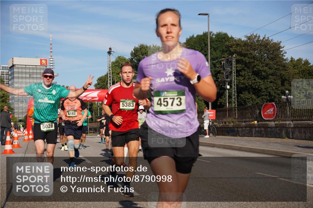07.09.2025 - BARMER Alsterlauf Yannick Fuchs http://msf.ph/oto/8790998 07.09.2025 09:43:28 Laufen 5028, 6162, 5383, 4573 meine-sportfotos.de