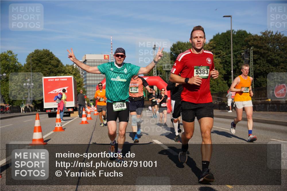 07.09.2025 - BARMER Alsterlauf Yannick Fuchs http://msf.ph/oto/8791001 07.09.2025 09:43:29 Laufen 5028, 6162, 2478, 5383, 523 meine-sportfotos.de