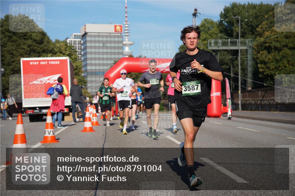 07.09.2025 - BARMER Alsterlauf Yannick Fuchs http://msf.ph/oto/8791004 07.09.2025 09:41:29 Laufen 2022, 8276, 3587 meine-sportfotos.de