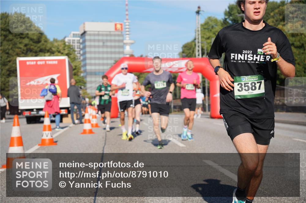 07.09.2025 - BARMER Alsterlauf Yannick Fuchs http://msf.ph/oto/8791010 07.09.2025 09:41:29 Laufen 6276, 2022, 70, 3, 1, 9, 90, 21, 1, 3587 meine-sportfotos.de
