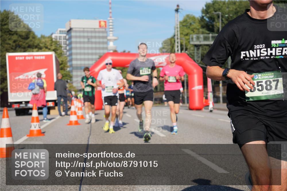 07.09.2025 - BARMER Alsterlauf Yannick Fuchs http://msf.ph/oto/8791015 07.09.2025 09:41:30 Laufen 8276, 2022, 70, 3, 1, 9, 30, 21, 1, 36, 587 meine-sportfotos.de