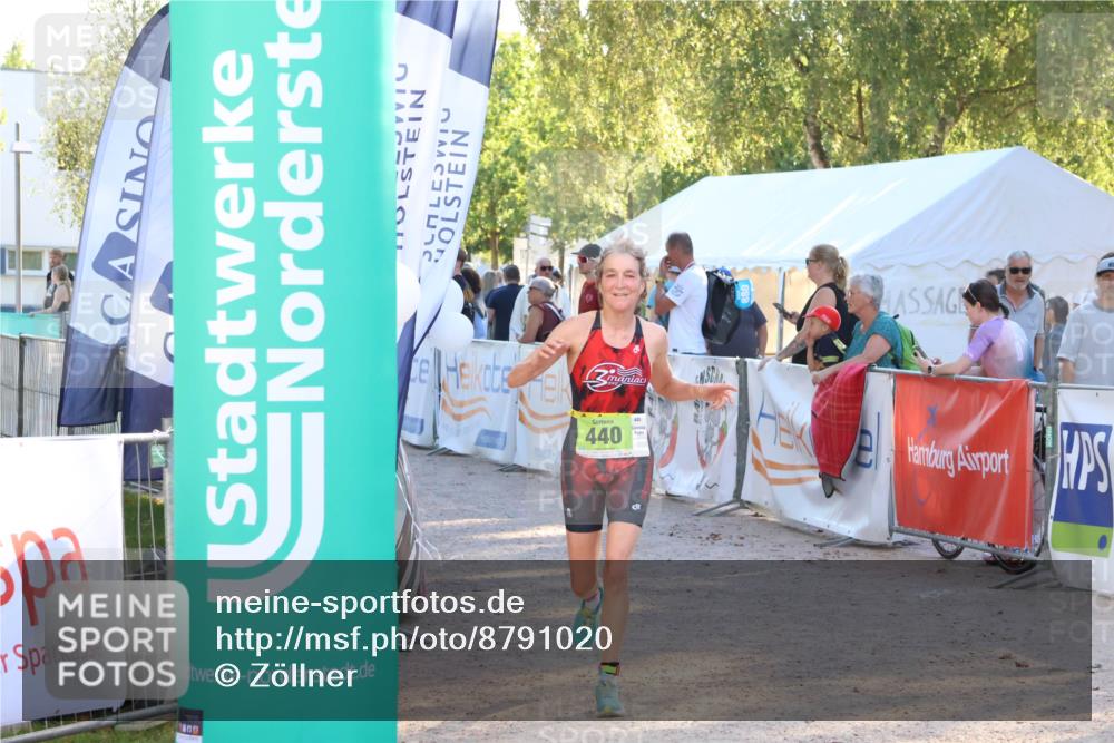07.09.2025 - 19. Norderstedt Triathlon Zöllner http://msf.ph/oto/8791020 07.09.2025 16:30:31 Ziel 440 meine-sportfotos.de