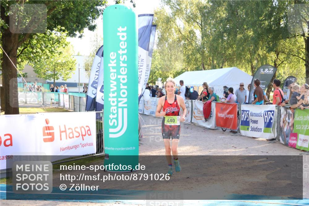 07.09.2025 - 19. Norderstedt Triathlon Zöllner http://msf.ph/oto/8791026 07.09.2025 16:30:32 Ziel 440 meine-sportfotos.de