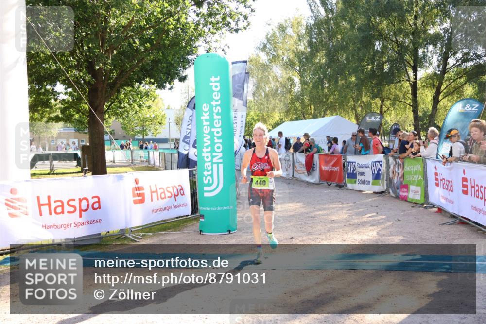 07.09.2025 - 19. Norderstedt Triathlon Zöllner http://msf.ph/oto/8791031 07.09.2025 16:30:33 Ziel 440 meine-sportfotos.de