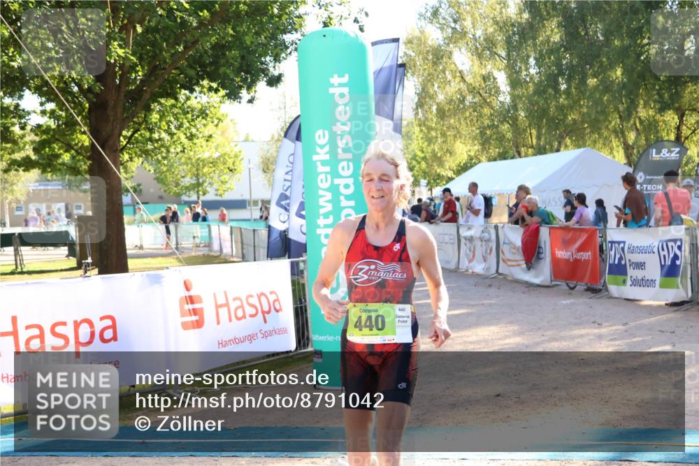 07.09.2025 - 19. Norderstedt Triathlon Zöllner http://msf.ph/oto/8791042 07.09.2025 16:30:34 Ziel 440 meine-sportfotos.de