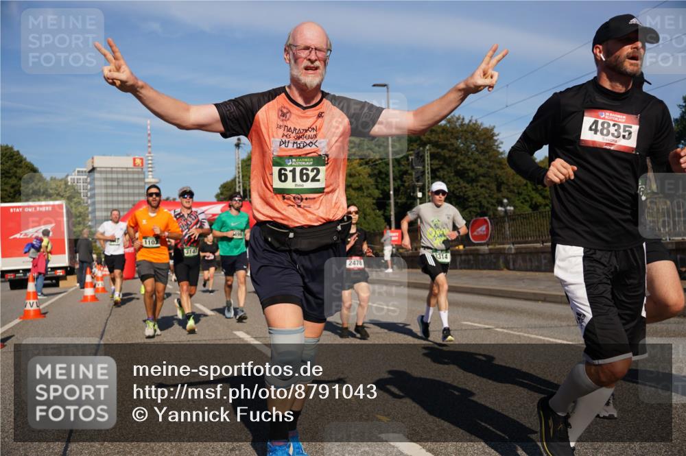 07.09.2025 - BARMER Alsterlauf Yannick Fuchs http://msf.ph/oto/8791043 07.09.2025 09:43:31 Laufen 1102, 3147, 38, 36, 6162, 36, 4835, 2478, 3314 meine-sportfotos.de