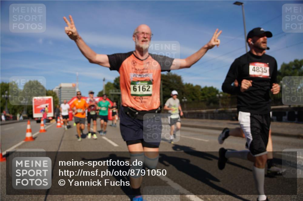 07.09.2025 - BARMER Alsterlauf Yannick Fuchs http://msf.ph/oto/8791050 07.09.2025 09:43:31 Laufen 6162, 4835 meine-sportfotos.de